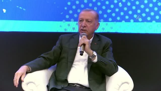 Son dakika haberleri... ÇANAKKALE - Cumhurbaşkanı Erdoğan, gençlerle bir araya geldi - Çanakkale Türküsü