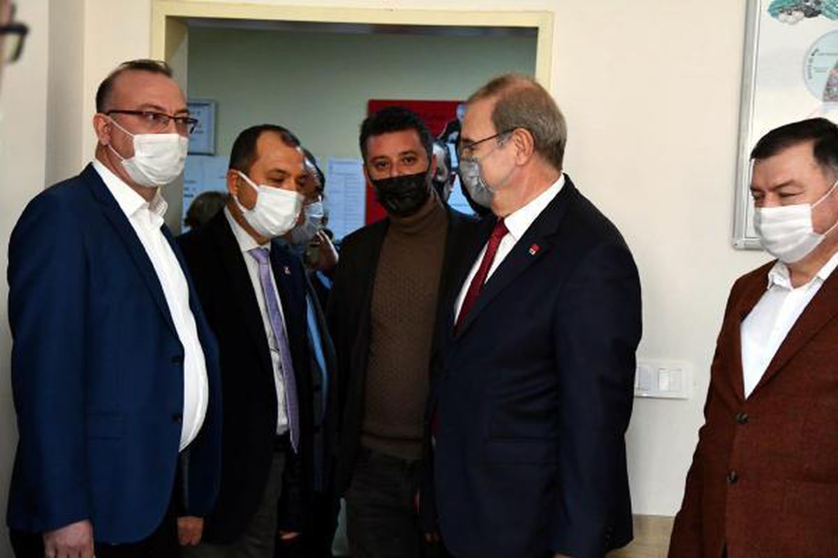 Çifte vatandaşlar Bulgaristan\'daki seçimler için sandık başında (3)