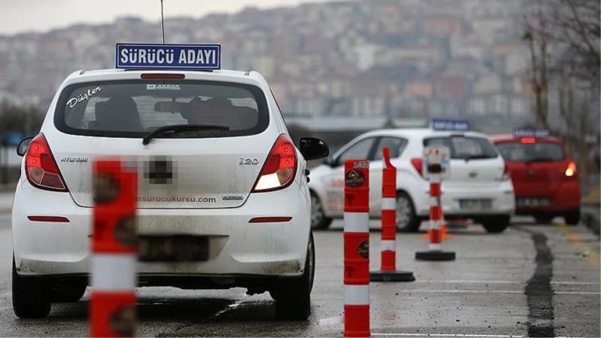 Ehliyet sınavlarında bir ilk, animasyonlu sorular geliyor