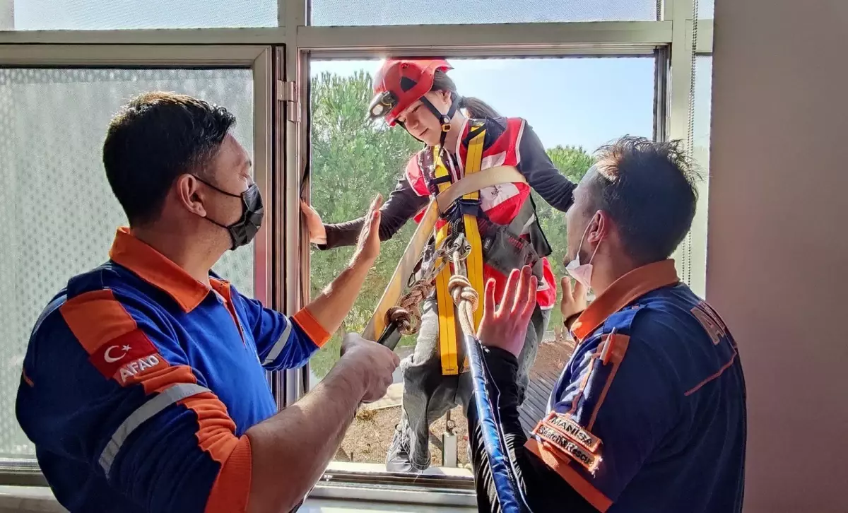 Türk Kızılay Manisa Afet Timine, eğitim verildi