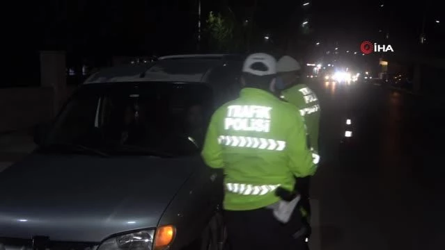 Alkollü sürücüler gece denetlemesine takıldı