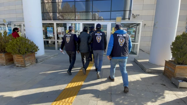 Elazığ merkezli operasyonda ATM dolandırıcılığı iddiasıyla 5 şüpheli yakalandı