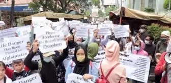 Endonezya'da Afgan sığınmacılardan protesto