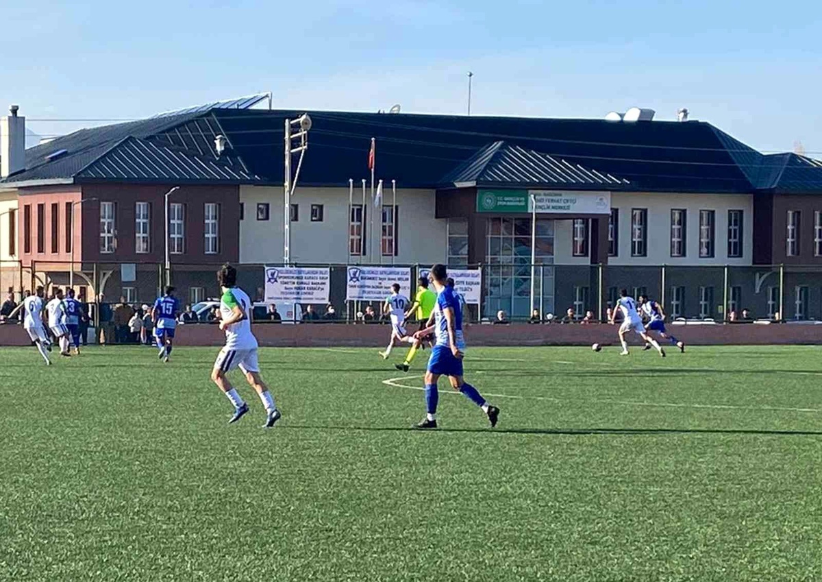 Kars 36 Spor: 1 Kağızman Gençler Birliği Spor: 0