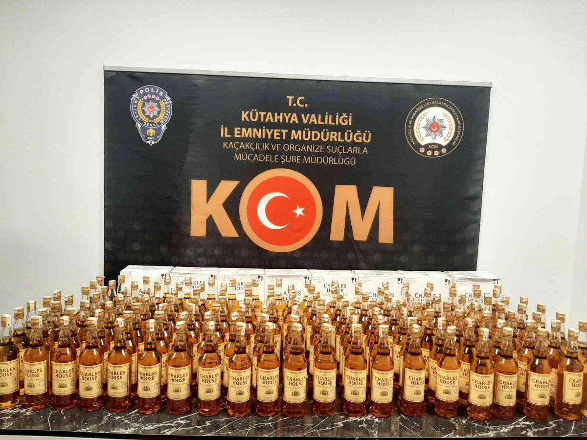 Kütahya\'da 180 şişe kaçak içki ele geçirildi