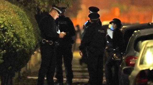 Liverpool'da hastane önündeki patlama sonrası 3 kişi 'terör eylemi' şüphesiyle gözaltında