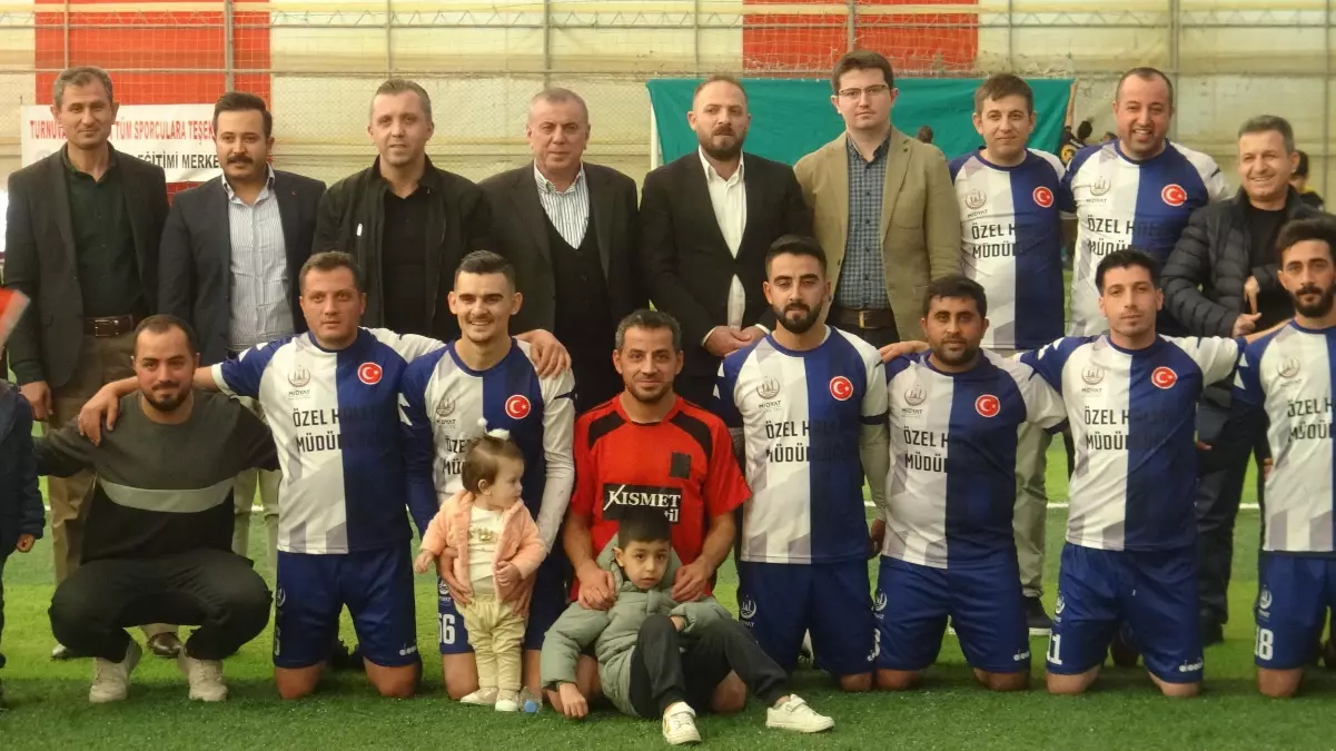 Midyat kurumlar arası halı saha futbol turnuvasında final maçı yapıldı