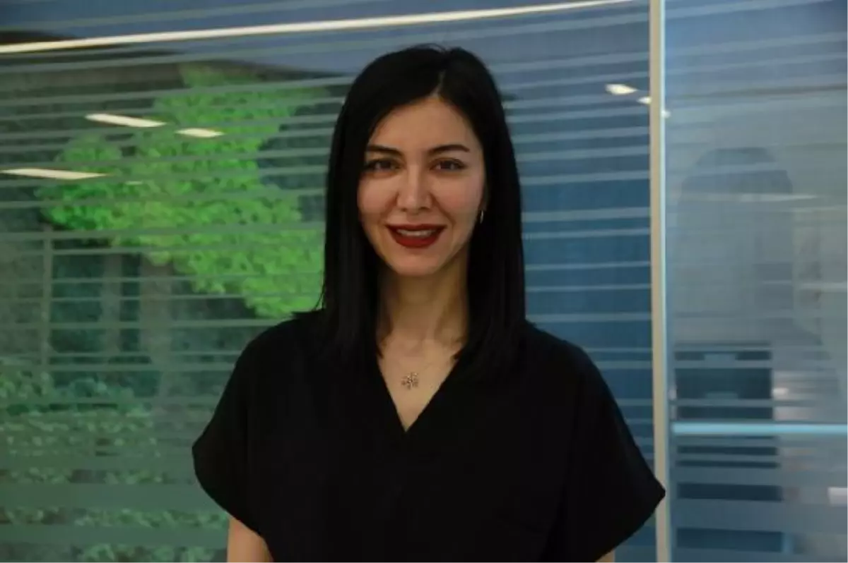 "Sağlık turizminin baş aktörü saç ekimi birçok sektörü destekliyor"