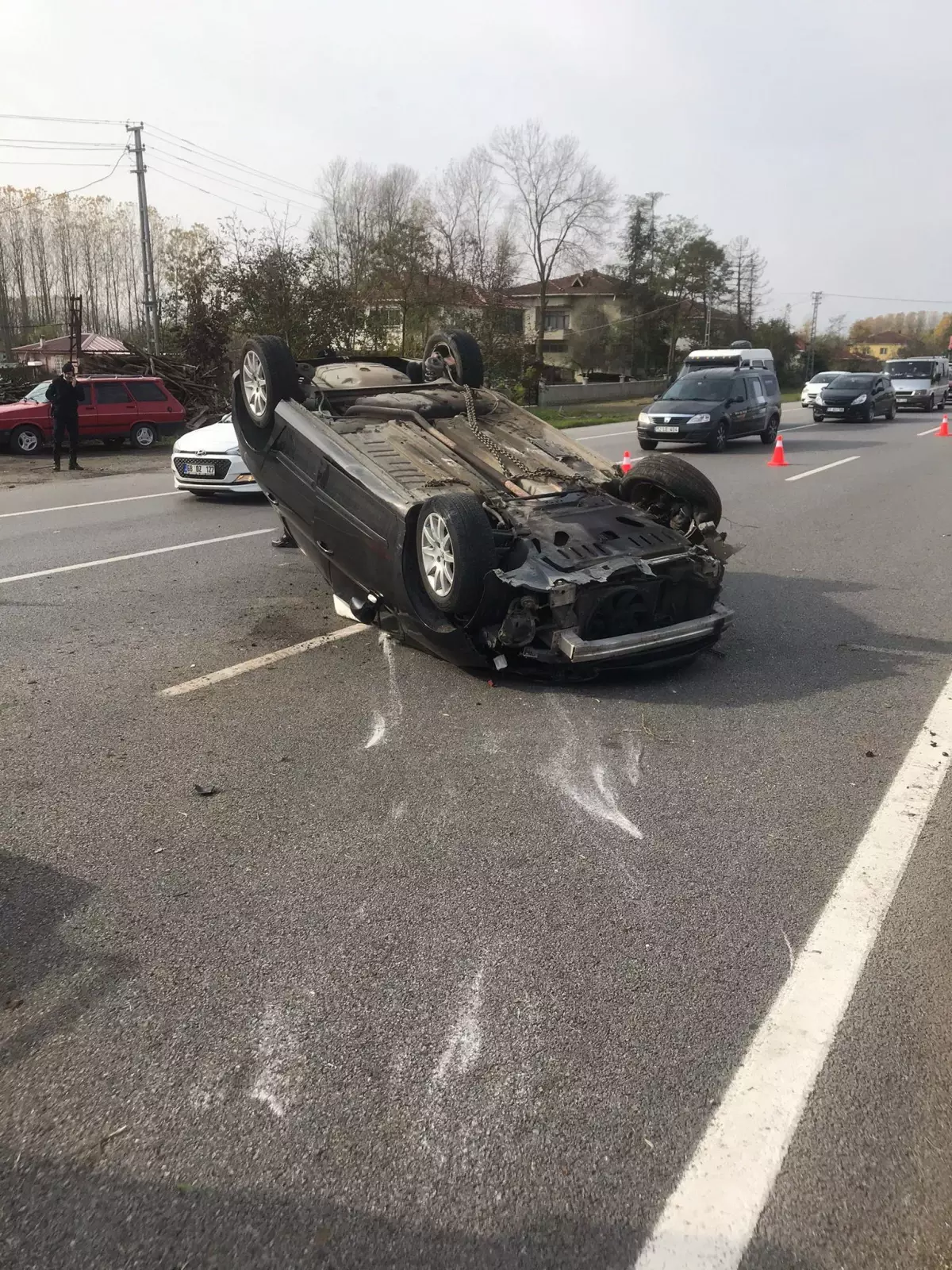 Son dakika... Samsun\'da iki otomobilin çarpıştığı kazada 1 kişi öldü, 1 kişi yaralandı
