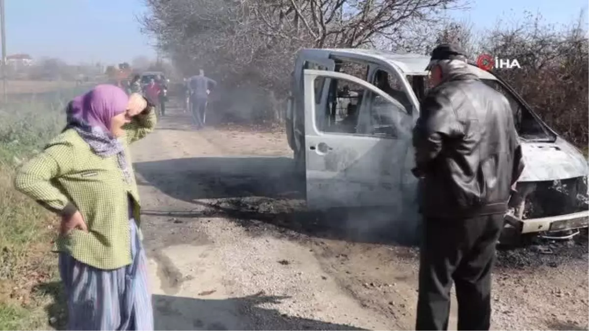 Sürücünün eşi sinir krizi geçirdi... Ateşin üzerine park ettiği araç hurdaya döndü