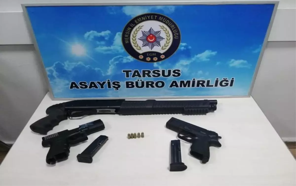 Tarsus\'ta asayiş denetimlerinde aranan 44 şüpheli yakalandı