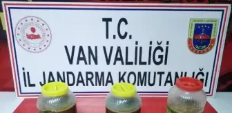 Van'da, bidonlar içinde 12 kilo metamfetamin ele geçirildi