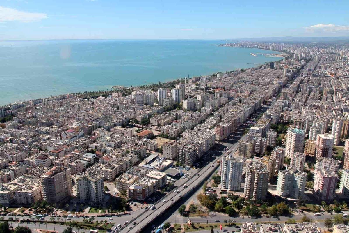 Yabancılar Mersin\'den ilk 10 ayda bin 870 konut satın aldı