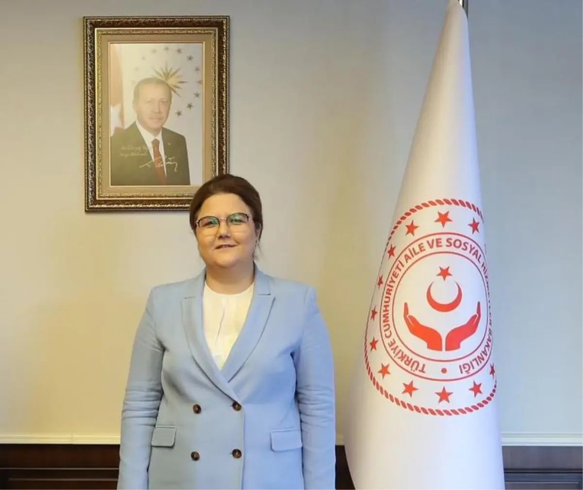 Aile ve Sosyal Hizmetler Bakanı Yanık\'tan CHP\'li Ağbaba\'nın paylaşımına cevap