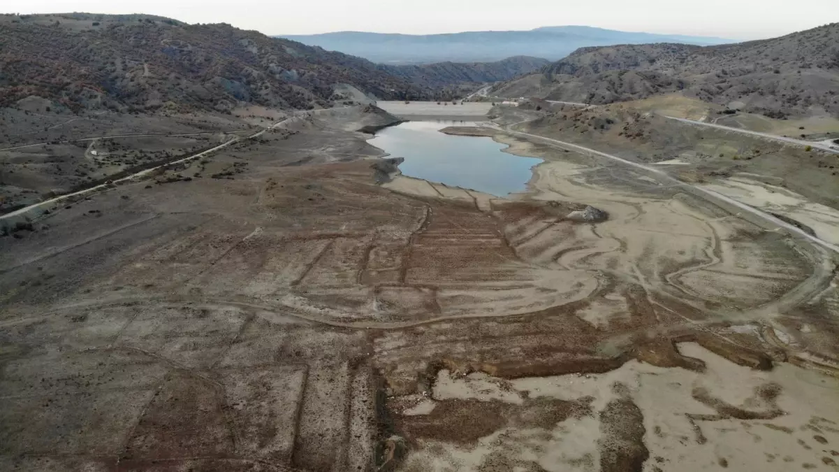 Çorum\'da korkutan manzara, 30 günlük içme suyu kaldı