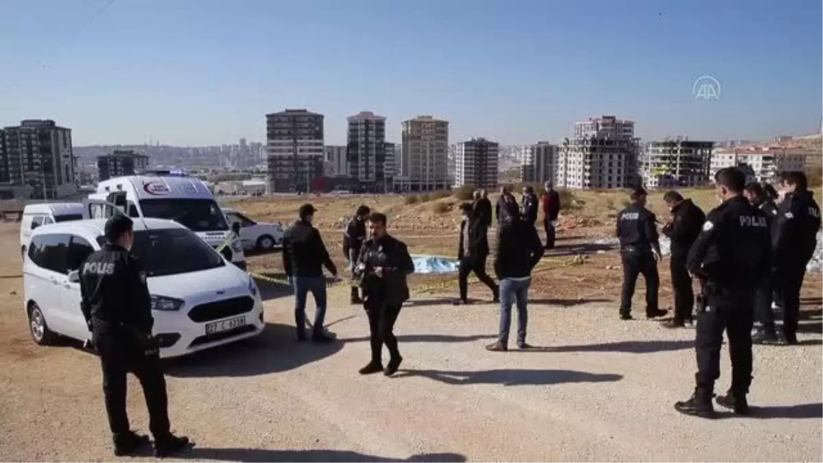 Son dakika haberleri! GAZİANTEP - Bir kadın bıçakla öldürülmüş halde bulundu (2)