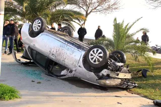 Pendik'te kaldırıma çıkan otomobil takla attı: 2 yaralı