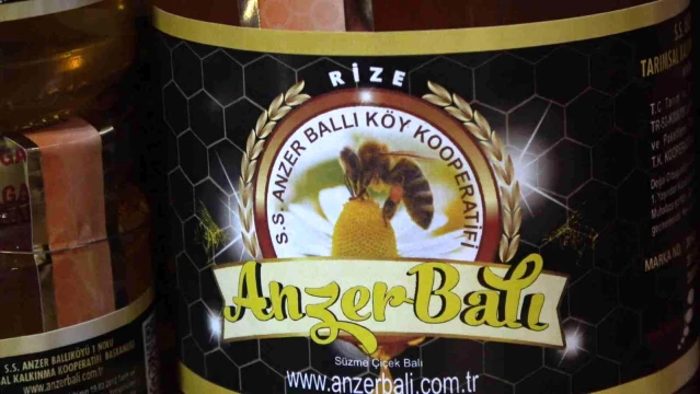 Rize'nin dünyaca ünlü Anzer Balı bu yıl ilk kez coğrafi işaret bandrolü ile satışa çıktı