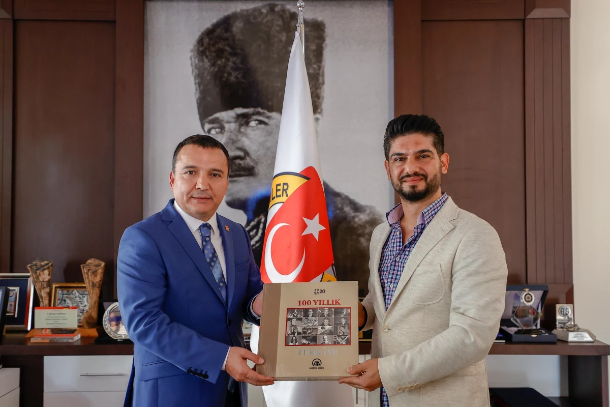 AA Antalya Bölge Müdürü Yıldırım, AGC Başkanı Taş\'ı ziyaret etti