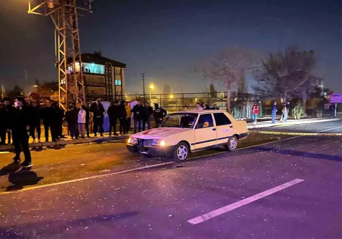 Son dakika! Otomobilin çarptığı kişi hayatını kaybetti