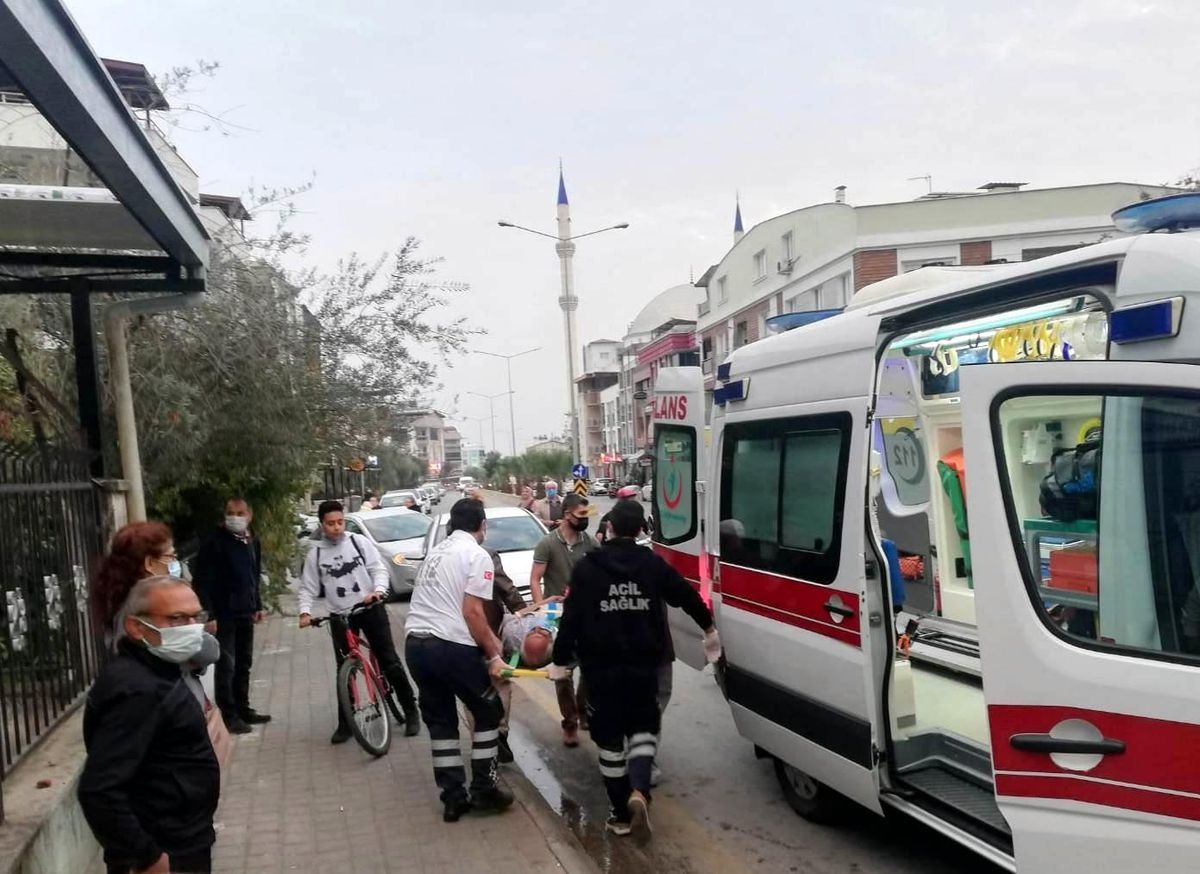Çatıdan düşen işçi yaralandı
