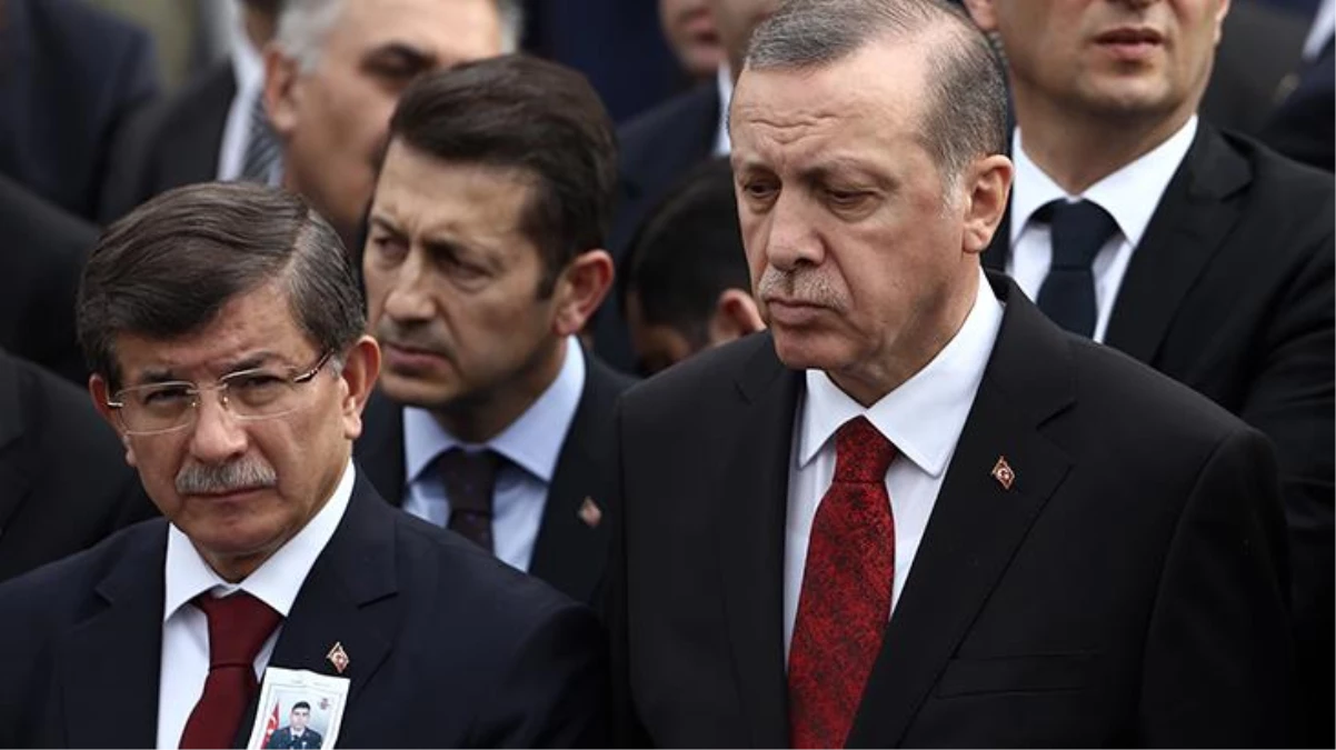 Ahmet Davutoğlu\'ndan Erdoğan\'ın faiz sözlerine eleştiri: İnsanların inançlarını sarsmayın