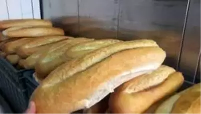 Denizli'de 5 ay sonra zam gelen ekmek 2,5 lira oldu