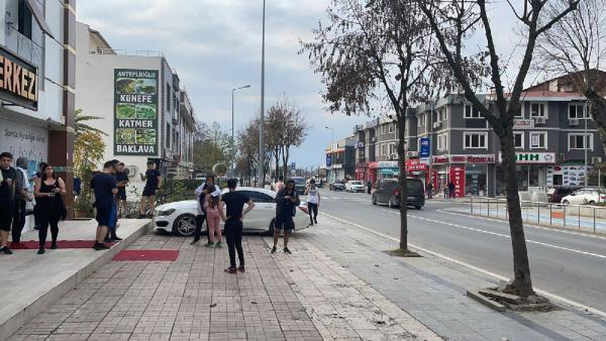 Düzce\'de 5 büyüklüğünde deprem; İstanbul\'da da hissedildi (3)