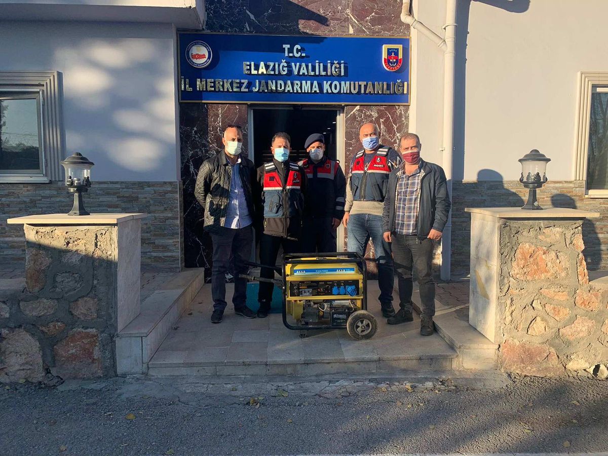 Elazığ\'da jeneratör çaldıkları iddiasıyla 2 şüpheli yakalandı