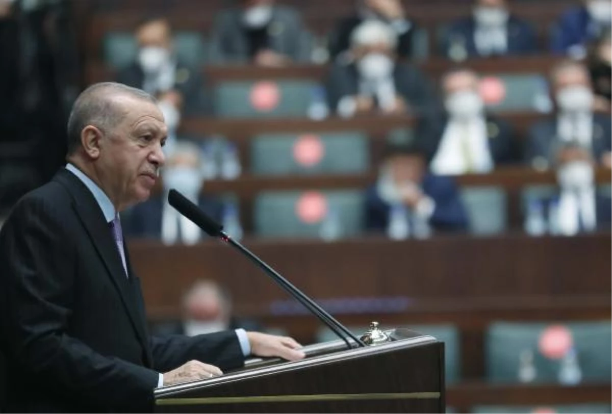 Erdoğan: Sen önce benim başörtülü kızlarımdan helallik iste