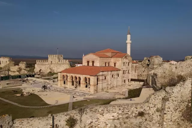 Fatih'in yadigarı cami 56 yıl sonra cemaatine kavuşacak