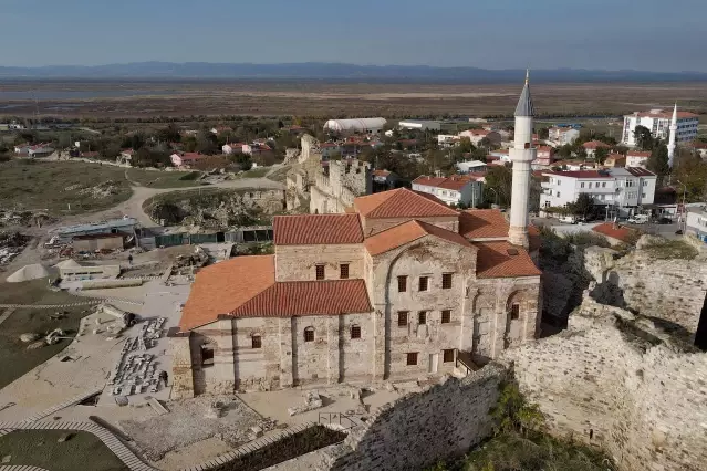 Fatih'in yadigarı cami 56 yıl sonra cemaatine kavuşacak