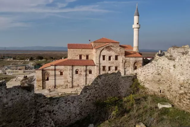 Fatih'in yadigarı cami 56 yıl sonra cemaatine kavuşacak