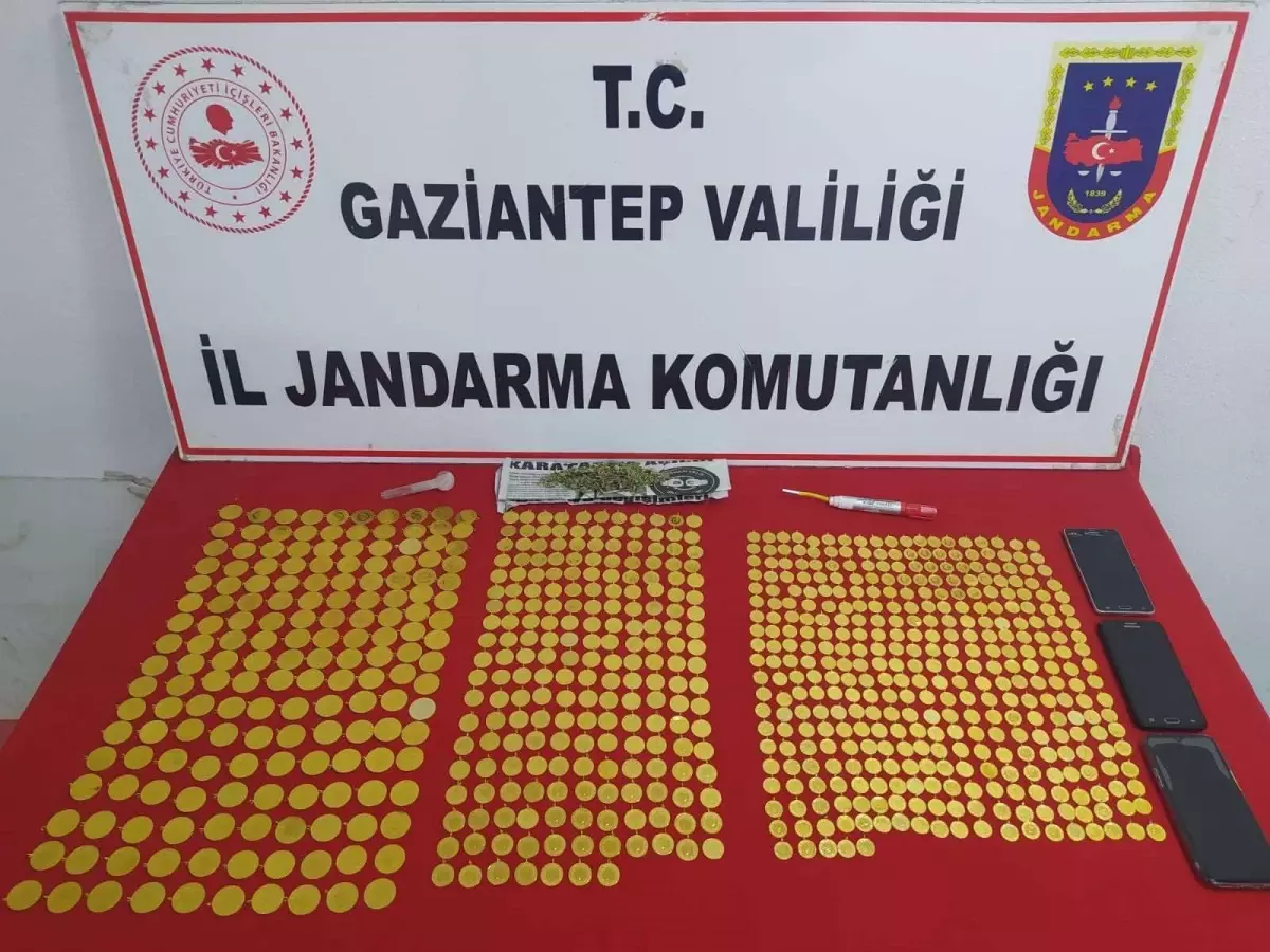 Gaziantep\'te sahte altın satmaya çalışan 5 zanlı yakalandı