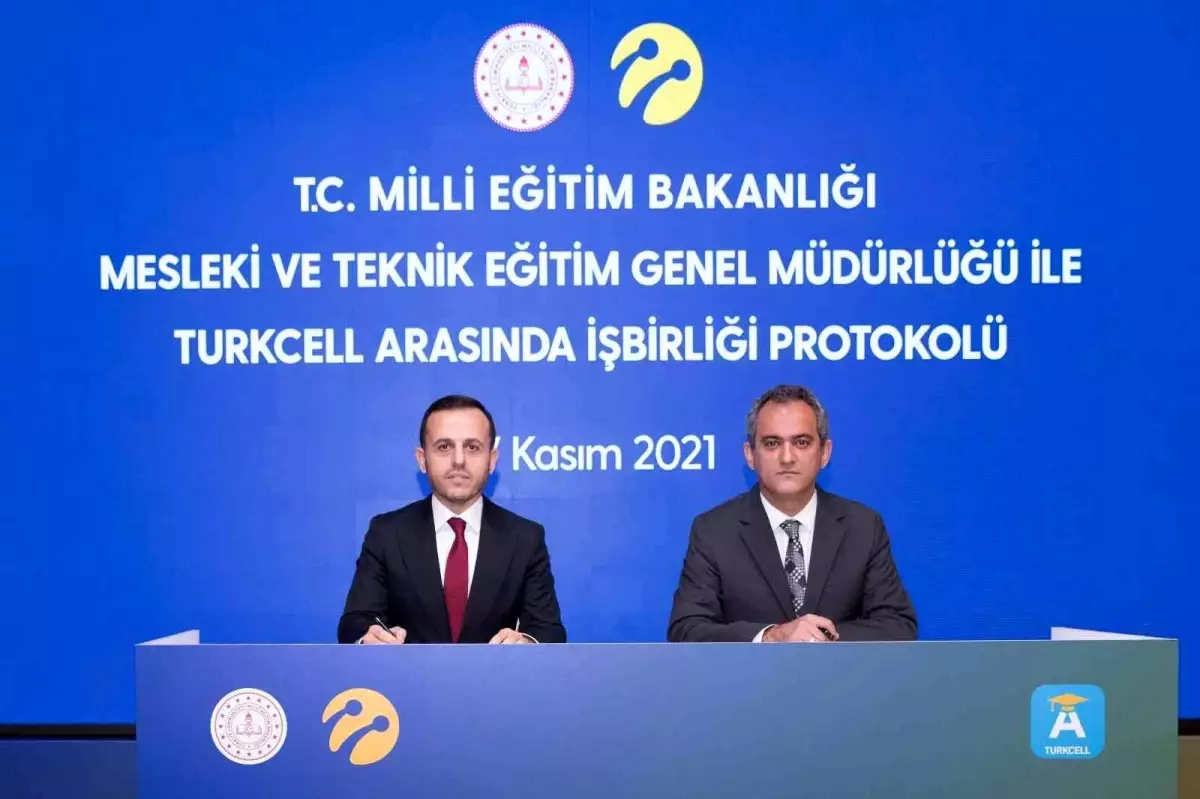 Son dakika haberleri... Milli Eğitim Bakanlığı ve Turkcell\'den geleceğin yazılımcıları için istihdam seferberliği