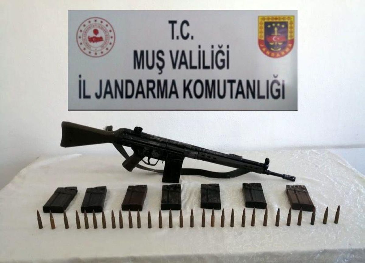 Son Dakika | Muş\'ta silah ve mühimmat ele geçirildi