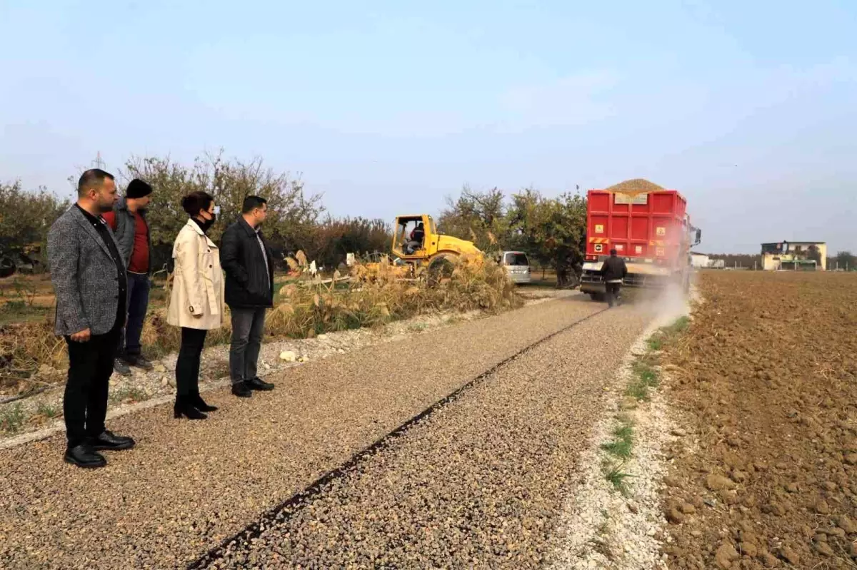 Turgutlu Belediye başkan yardımcılarından ova yollarında inceleme