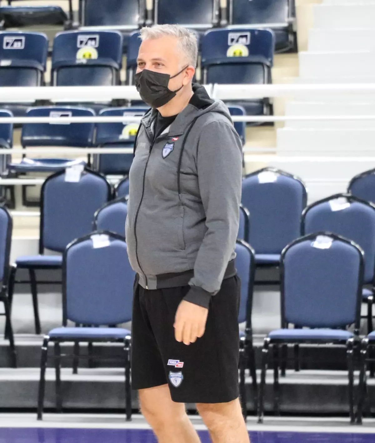 Yukatel Merkezefendi Belediyesi Basket Başantrenörü Aktaş\'tan "aşı" çağrısı