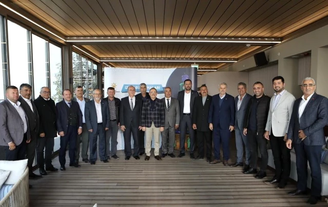 AK Parti İzmir İl Başkanı tarım sektörü temsilcileriyle buluştu