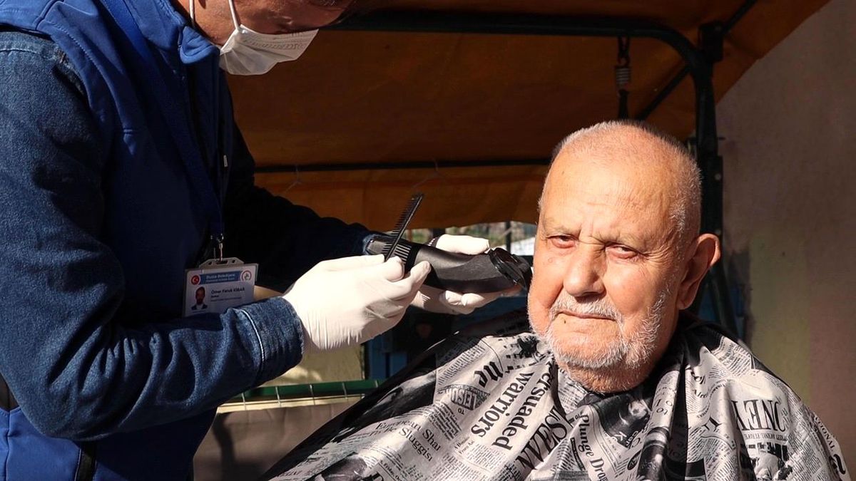 Düzce Belediyesi gönüllere dokunuyor