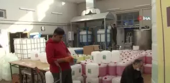 Elazığ'da fabrika gibi okul: Hijyen malzemesi üreterek 3 milyon lira ciro ulaşıldı
