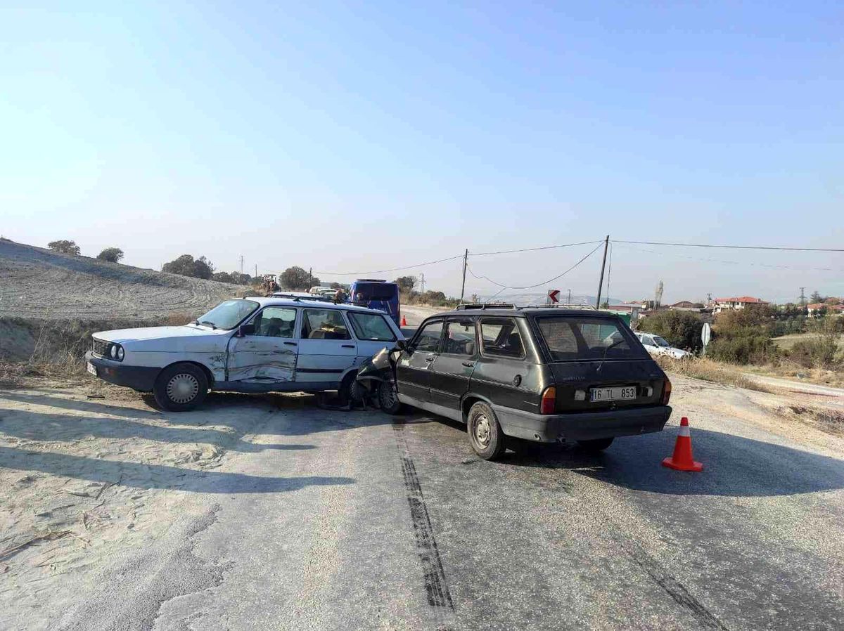 Manisa\'da trafik kazası: 1 yaralı