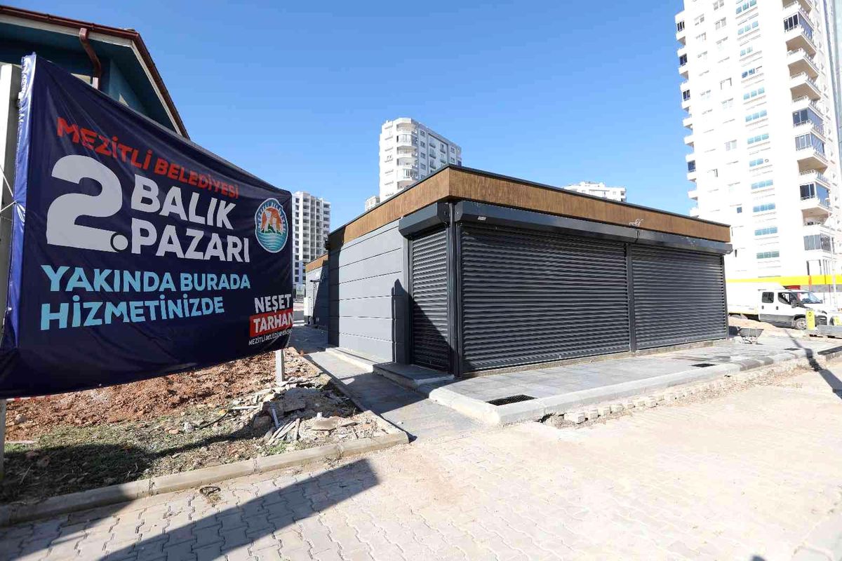 Mezitli Belediyesi ikinci balık pazarının açılışı için gün sayıyor