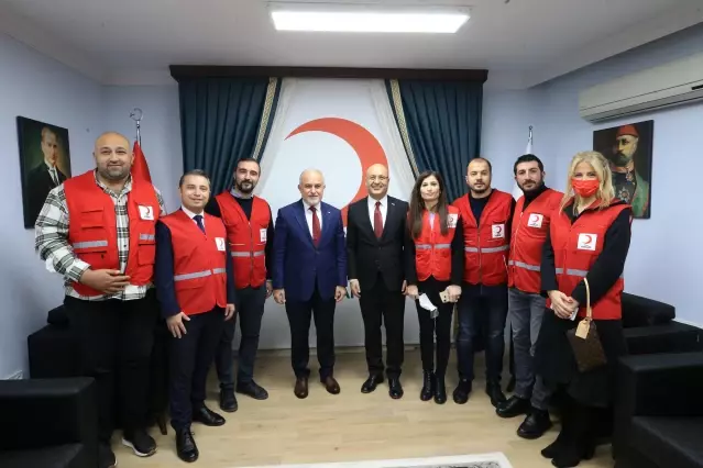 KIRKLARELİ - Türk Kızılay Genel Başkanı Kınık, Kırklareli Şubesinin yöneticileriyle toplantı yaptı