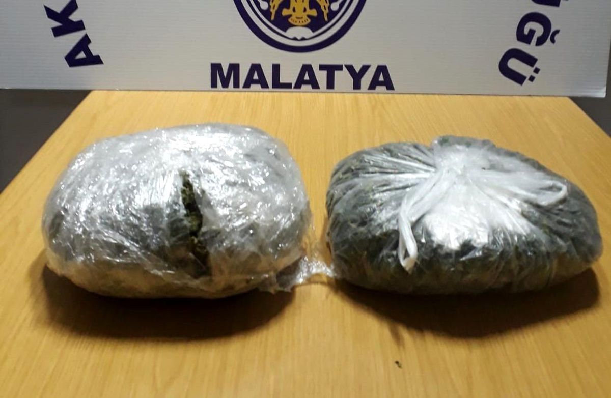 Akçadağ\'da 1,5 kilo esrar ele geçirildi