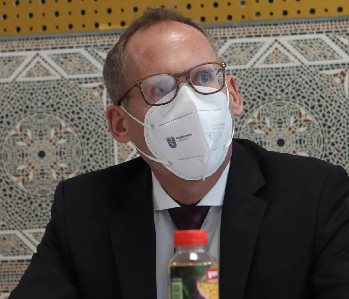 Son dakika haberleri | Alman Sağlık Bakanı, camilerde 'aşı olun 'çağrısı yaptı