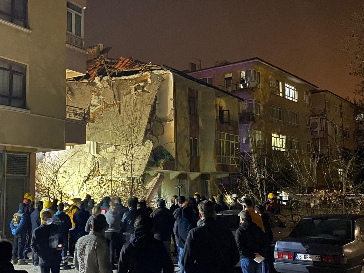Ankara\'nın Keçiören ilçesindeki patlamanın mutfak tüpünden kaynaklı olduğu belirlendi