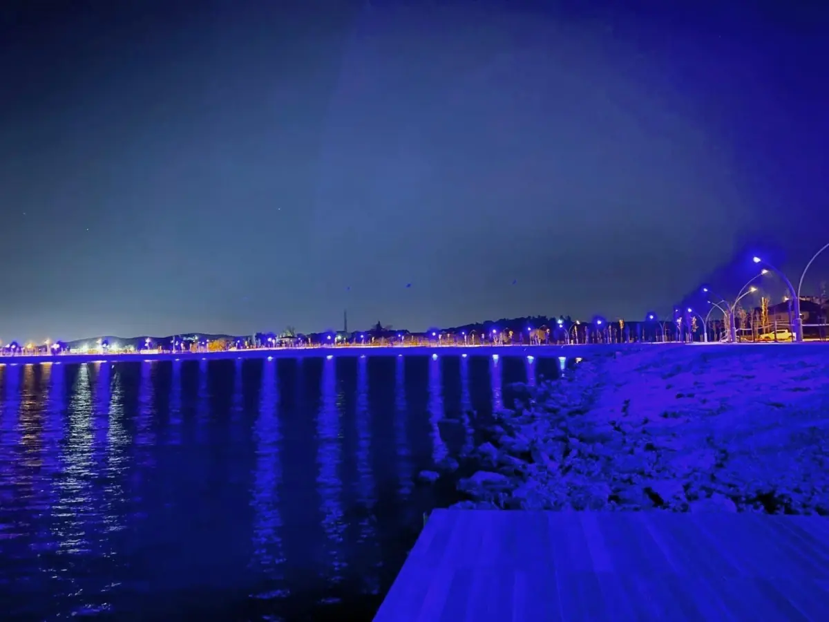 Balyanoz Sahil Parkı gece bir başka güzel olacak