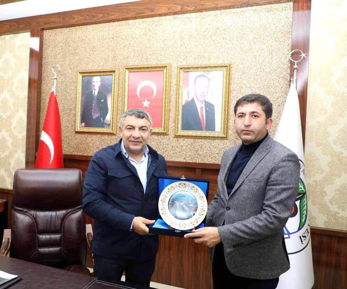 Başkan Şayir, Zara Belediye Başkanı Çelik\'i ağırladı