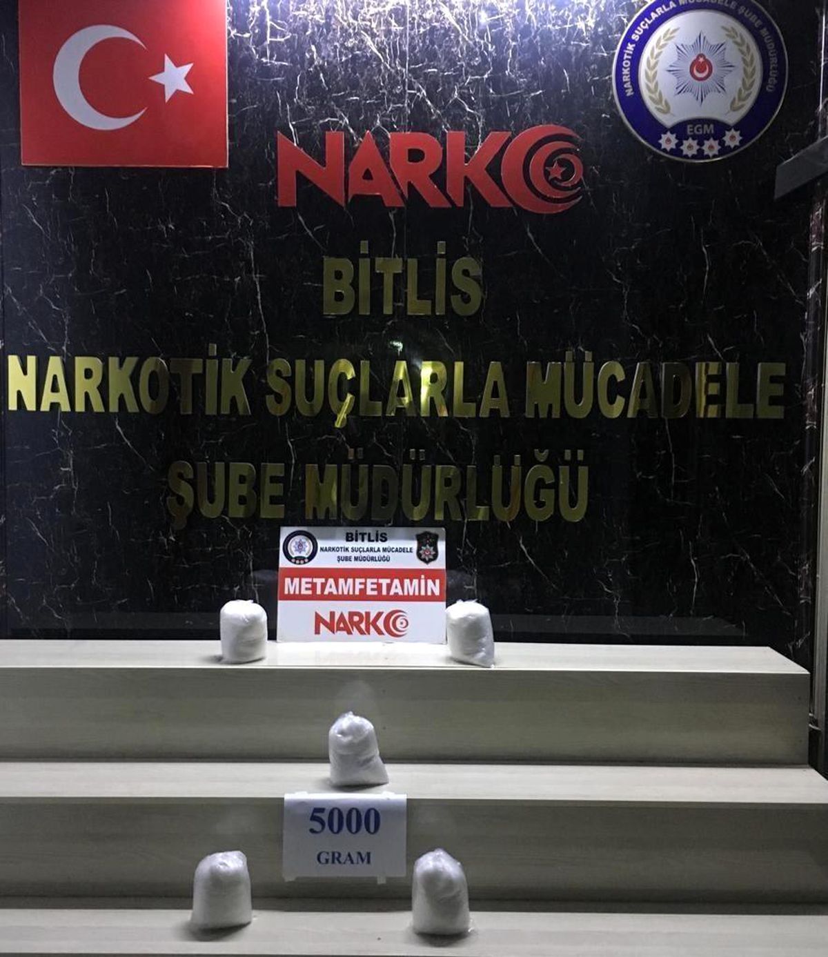 Bitlis\'te 5 kilo metanfetamin ele geçirildi